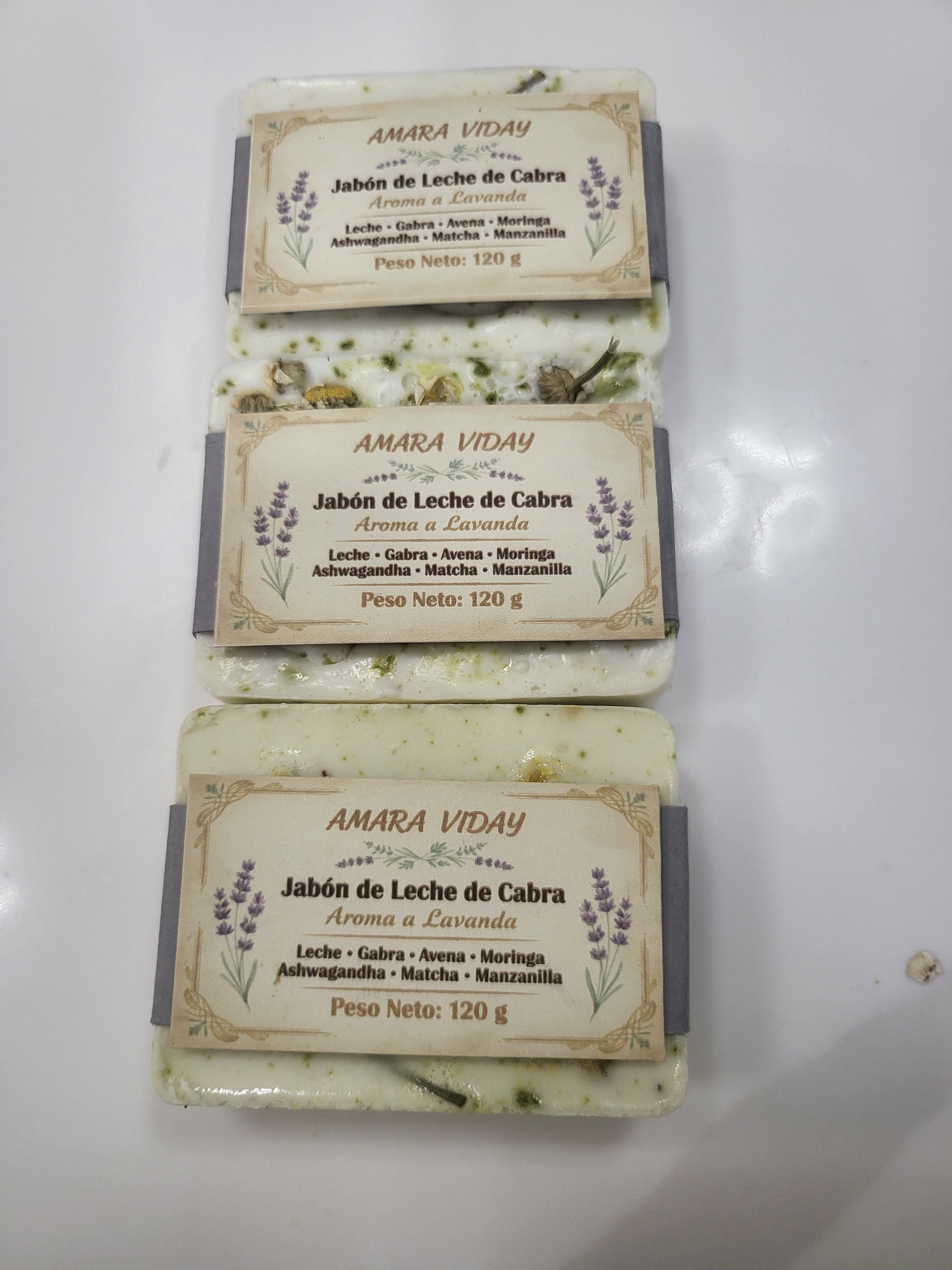 Jabón Artesanal de Leche de Cabra, Ashwagandha y Avena