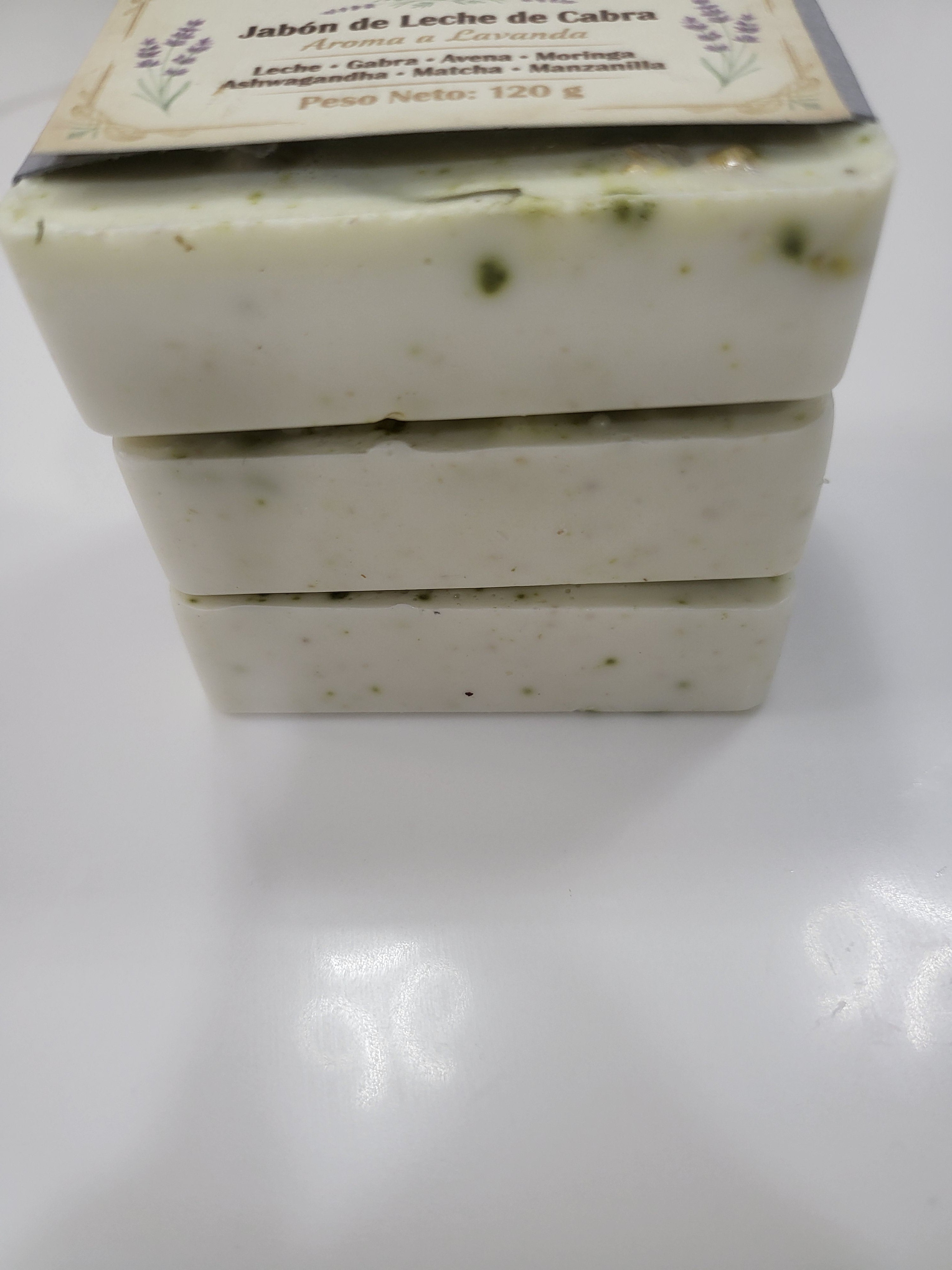 Jabón Artesanal de Leche de Cabra, Ashwagandha y Avena